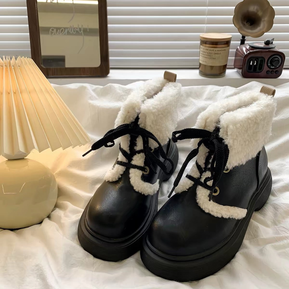 Elmia Cozy Lace Boots