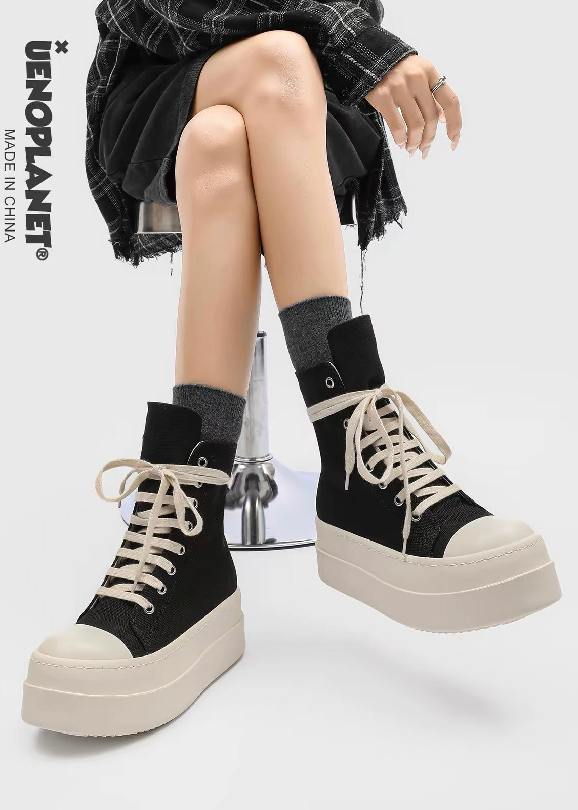Noir Lace Platform High-Cut Sneakers