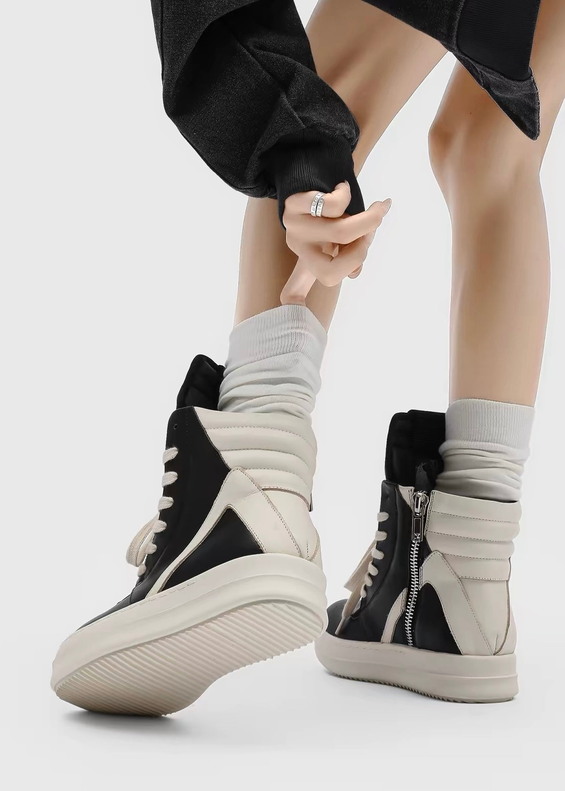 Luna Edge High Sneakers