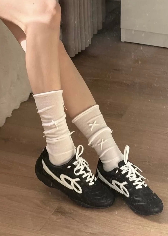 Ravia Sneakers