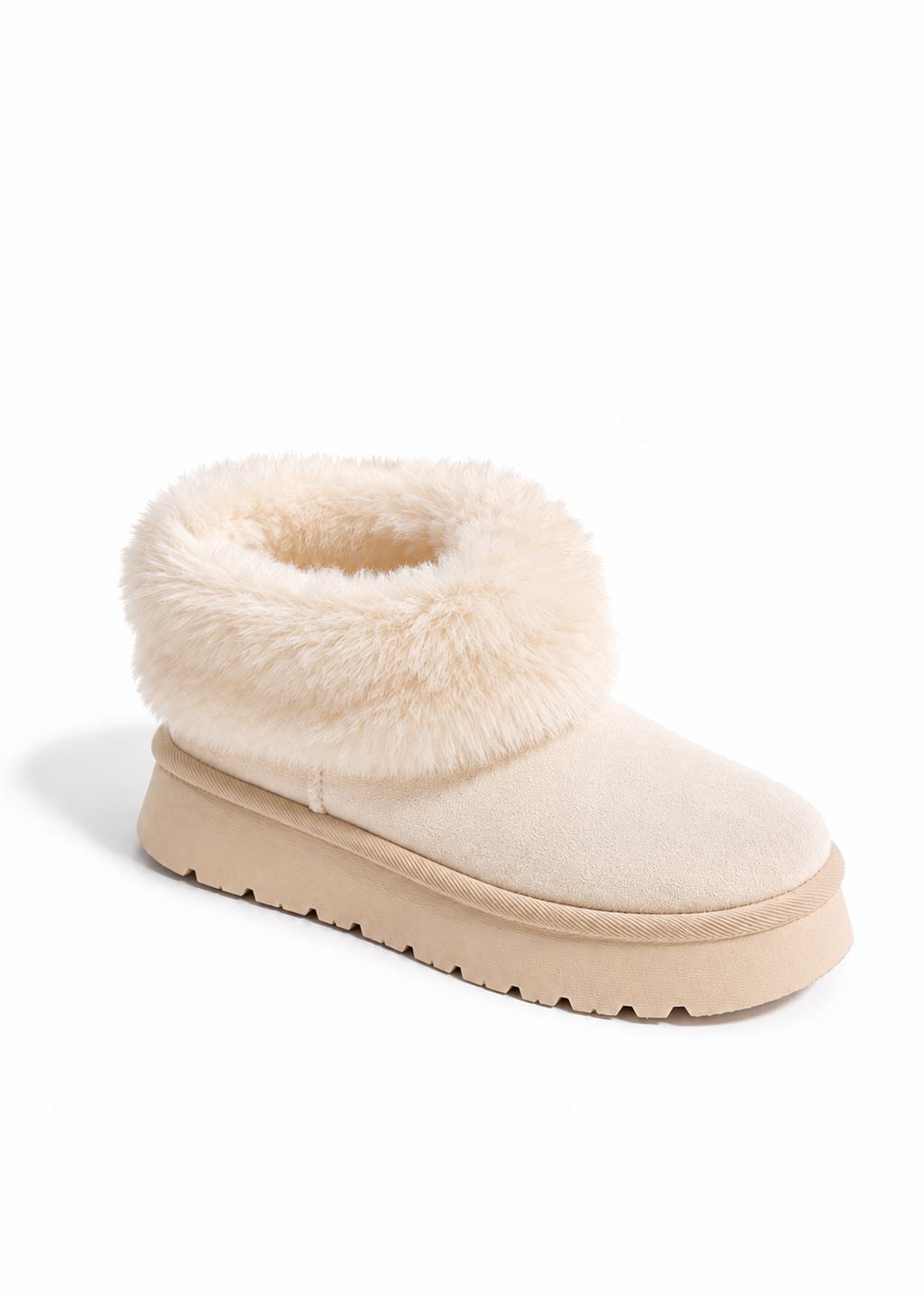 Fluffy platform boots